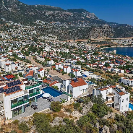 Luxury Sea View For 10 Guests In Kalkan וילה