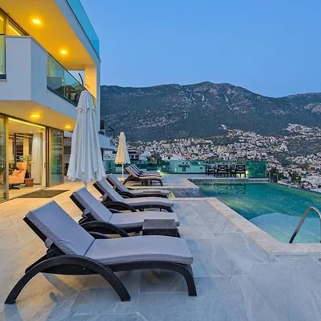 Luxury Sea View For 10 Guests In Kalkan كاس