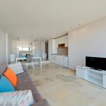 Luxury Sea View For 10 Guests In Kalkan فيلة